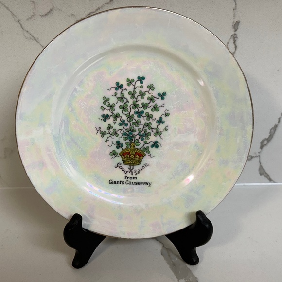 Irish China Good Luck Souvenir Plate from Giants Causeway A & S Arcadian 6.25” - Picture 1 of 5